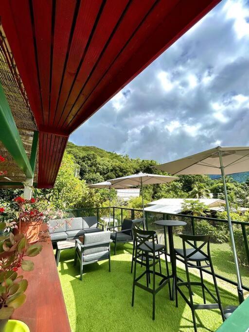 Mooz Lodge, The Local Discovery Afareaitu Екстериор снимка